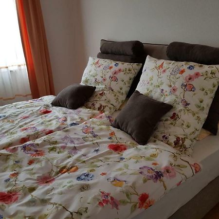 Ferienwohnung Zentrumsnah Эсслинген Экстерьер фото